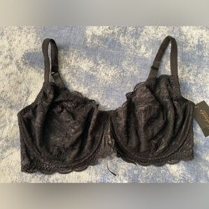 NWT Frederick’s of Hollywood Elegant Underwire Black Lace Bra Size 42DD